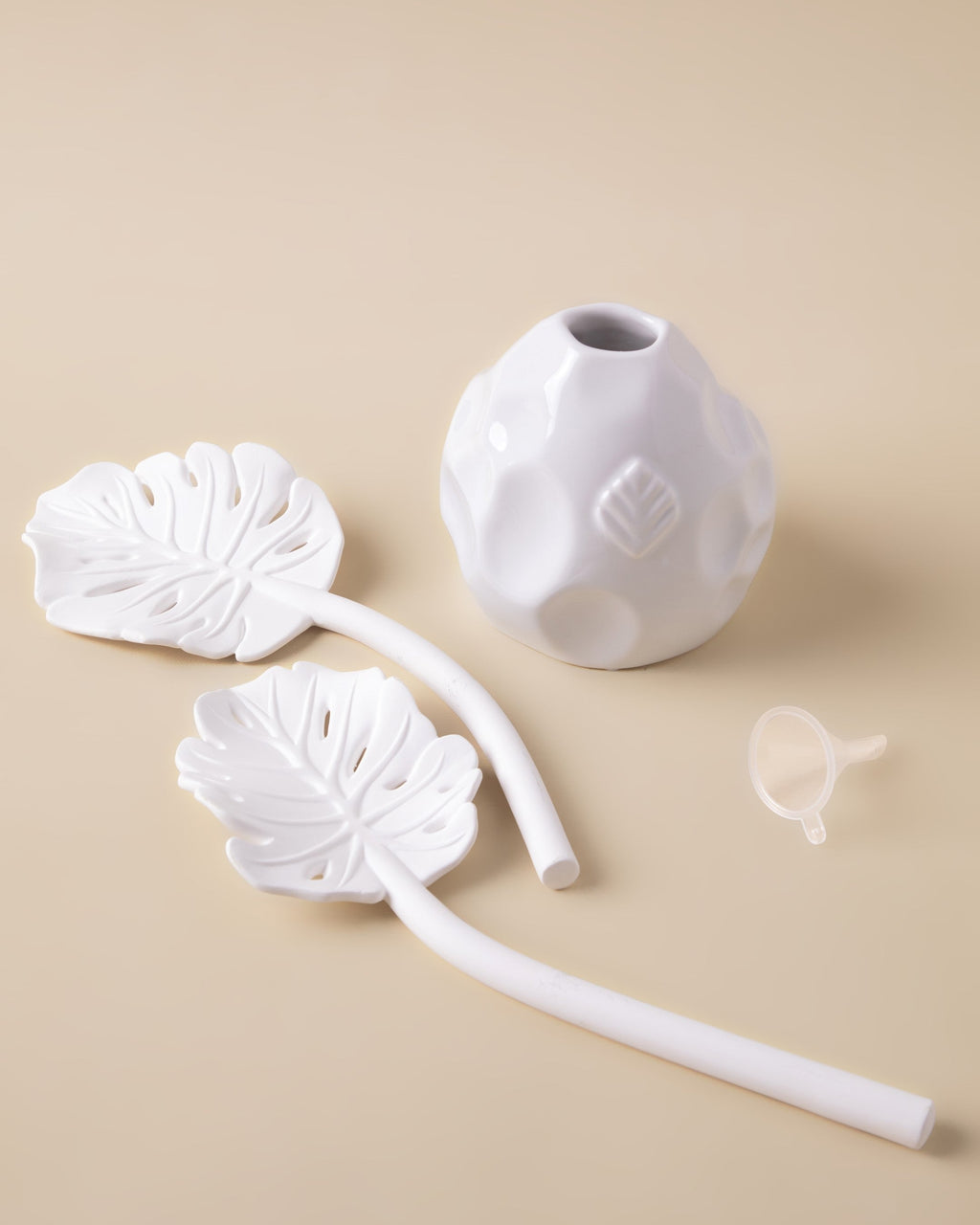 Diffuser Folha Costela de Adao White