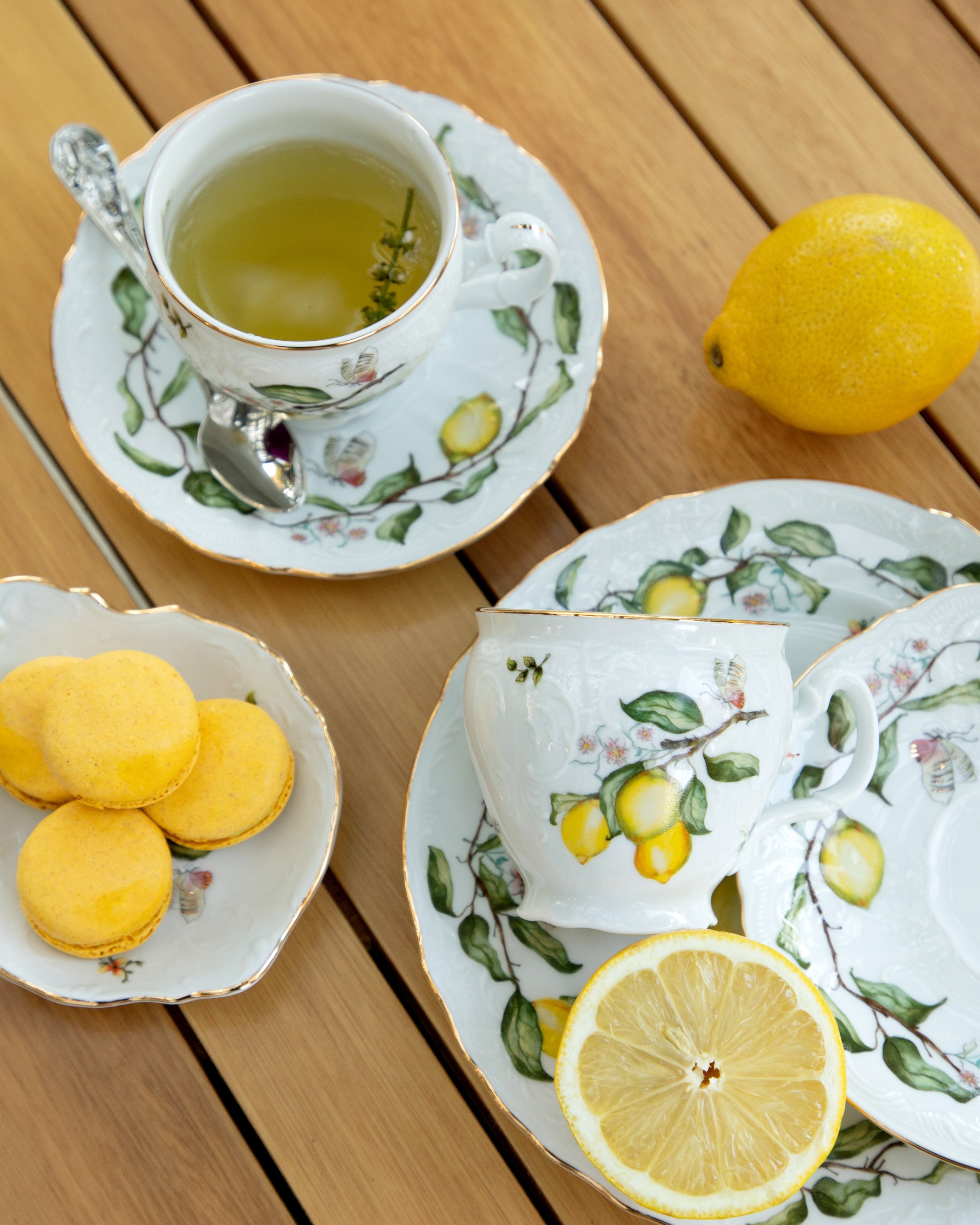 Tea Cup and Saucer Limoeiro
