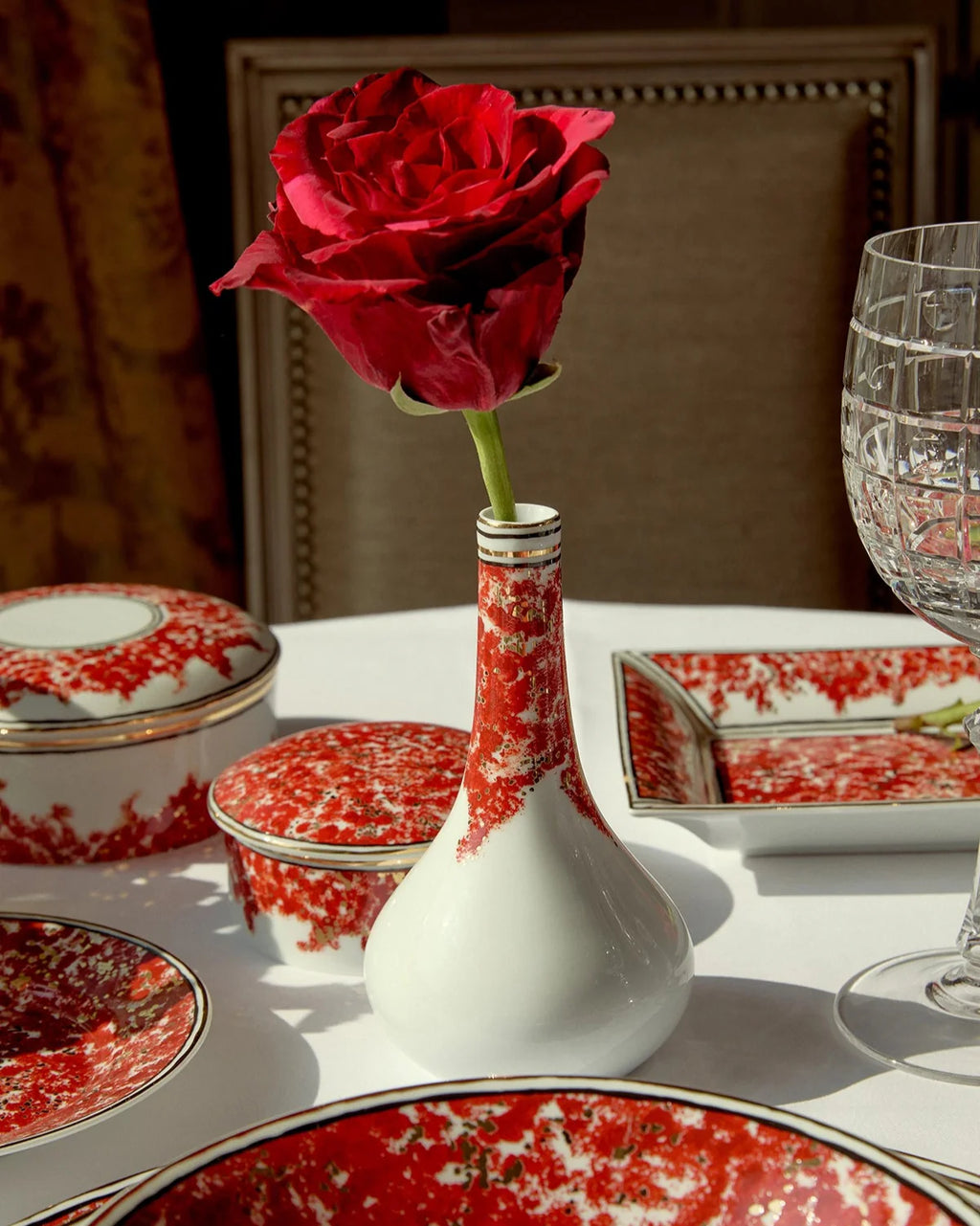 Vase Plaza Athenee Solitaire