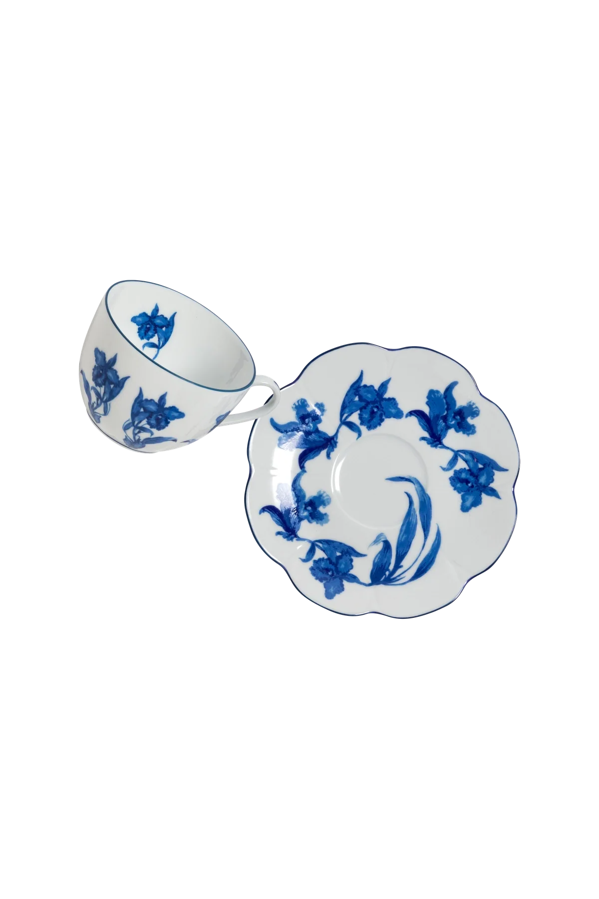 Tea Cup and Saucer Casa das Orquideas