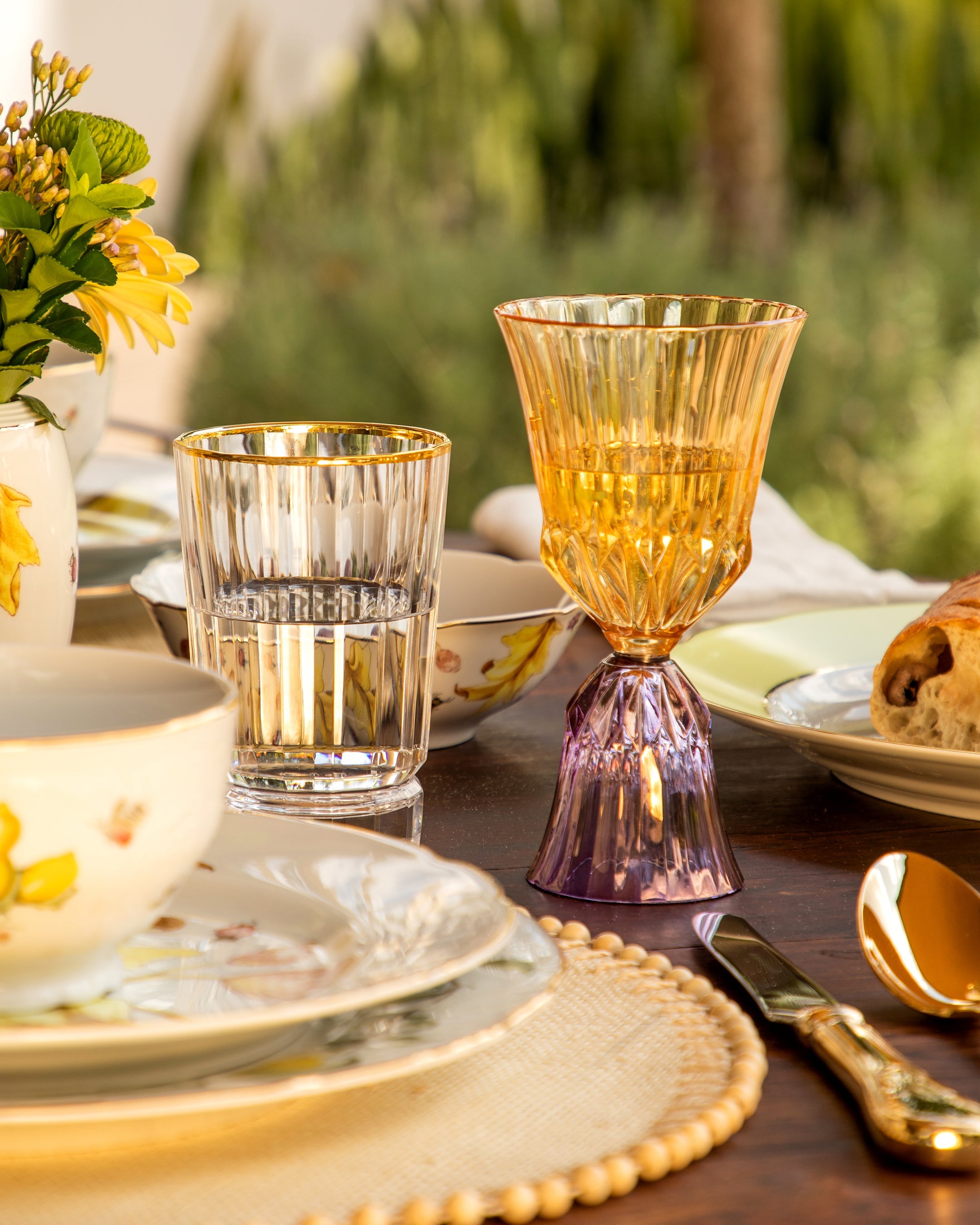 Stemmed Glass Sardegna Amber & Purpura