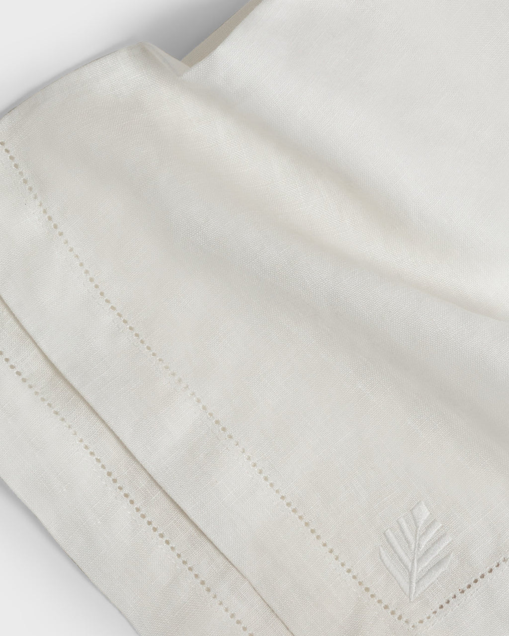 Napkin Tania Bulhoes Off White