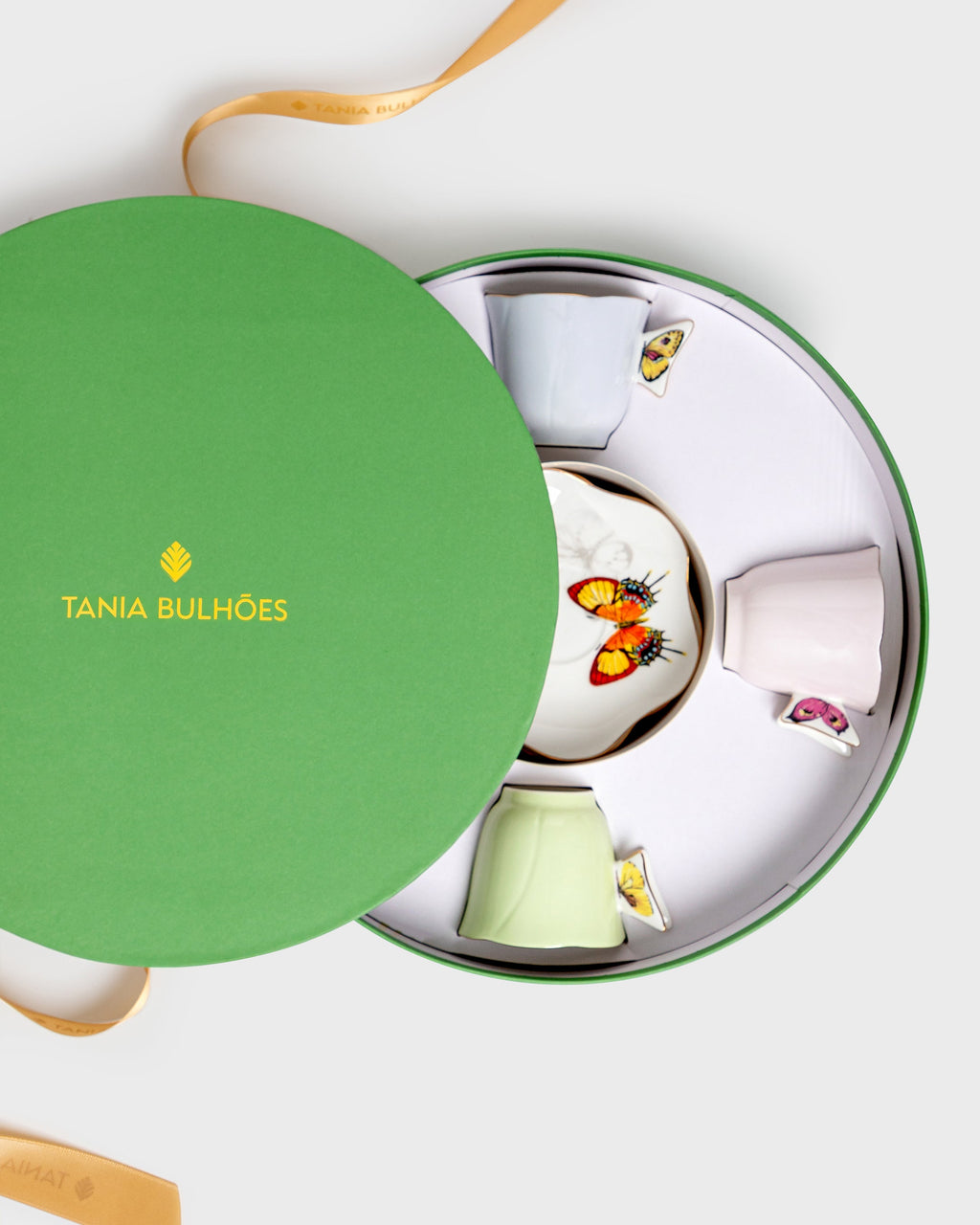 Tea Cup and Saucer Borboleta (4)