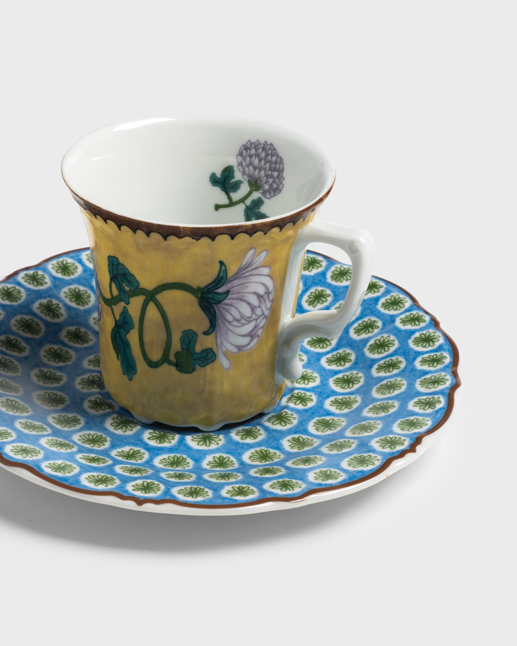 Tea Cup and Saucer Cravo e Canela